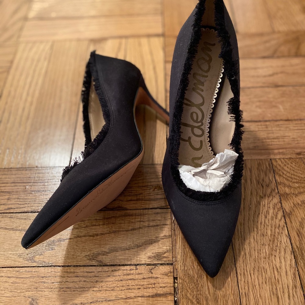 Never Worn Sam Edelman Halan Satin Pumps - Picture 5 of 6